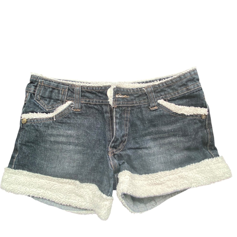 Women Low Rise Dark Wash Micro Mini Denim Shorts Sherpa Faux Fur Toggle Pocket M
